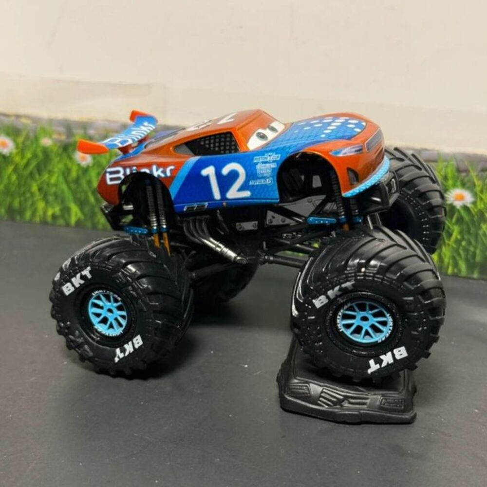 Disney Pixar Cars Custom Monster Truck Ryan Inside Laney Next Gen Nascar 1:64